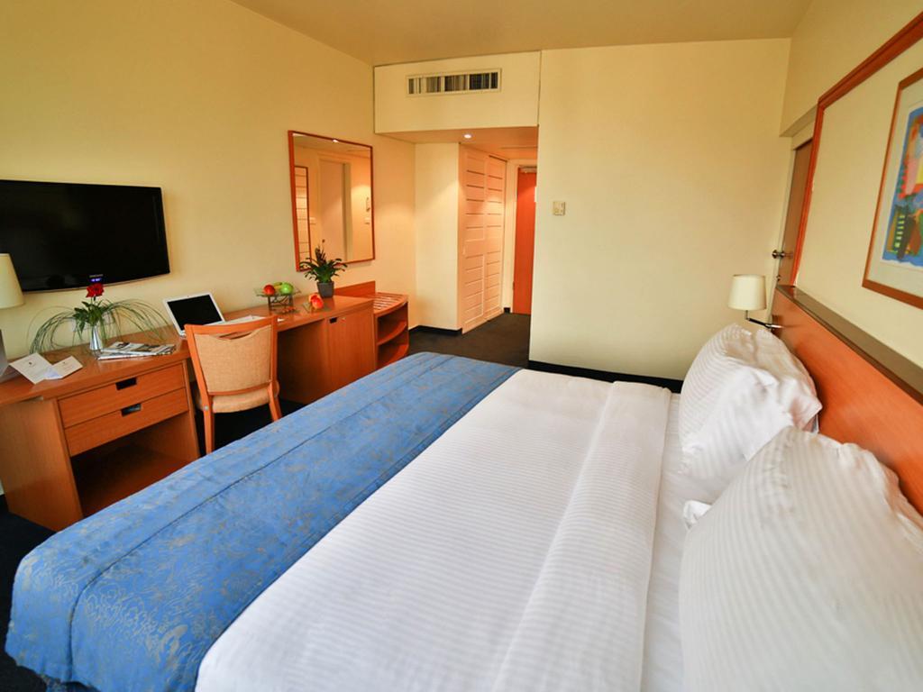 Lancaster Tamar Hotel- Hadath Бейрут Экстерьер фото