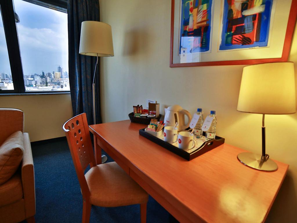Lancaster Tamar Hotel- Hadath Бейрут Экстерьер фото
