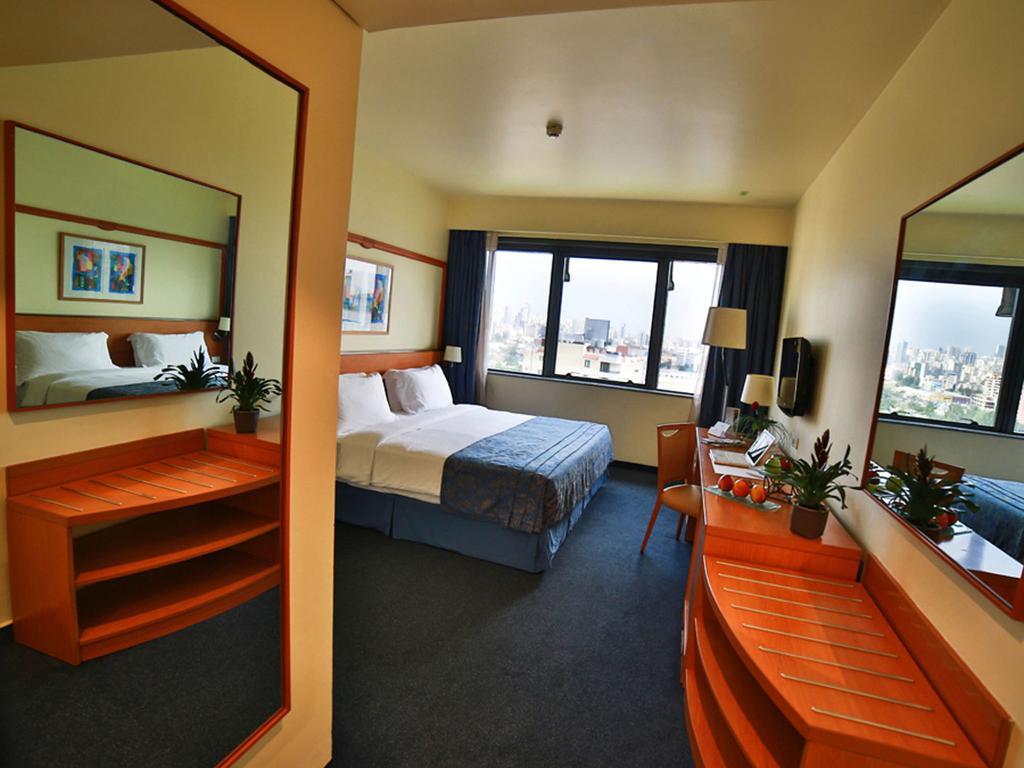 Lancaster Tamar Hotel- Hadath Бейрут Экстерьер фото