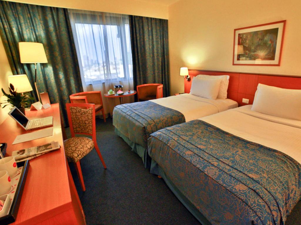 Lancaster Tamar Hotel- Hadath Бейрут Экстерьер фото